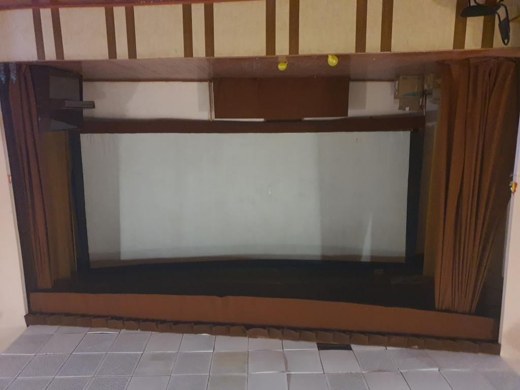 Актовый зал до ремонта - фото 3